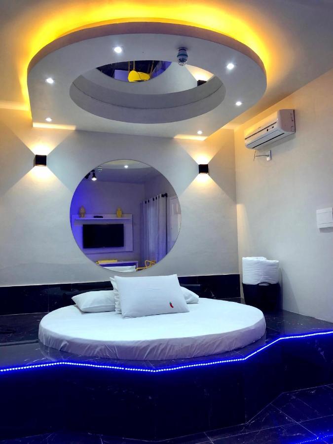 Motel Del Fuego (Adults Only) Pelotas Bagian luar foto